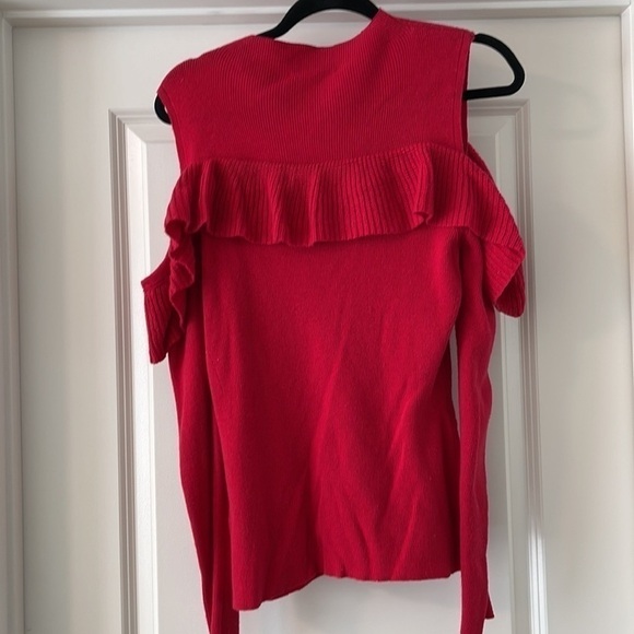 Gianni Bini Red Cold Shoulders Sweater - Picture 4 of 5
